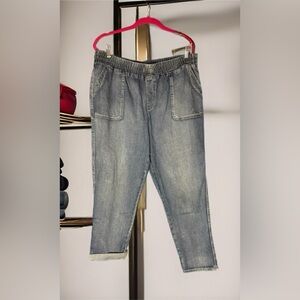 Maurice’s Women’s Elastic Waist Boyfriend Jeans, Size 14